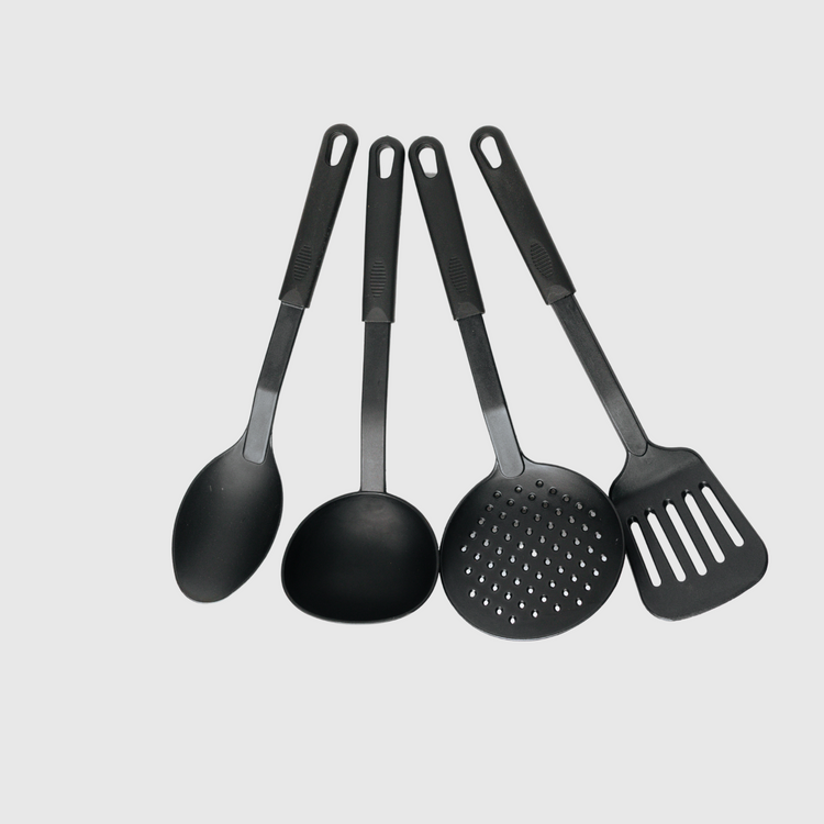SET DE UTENSILIOS DE NYLON X 4